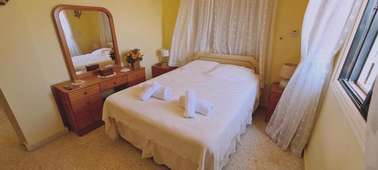 Stay Swallow'S Nest Villa Ayia Napa Exterior photo